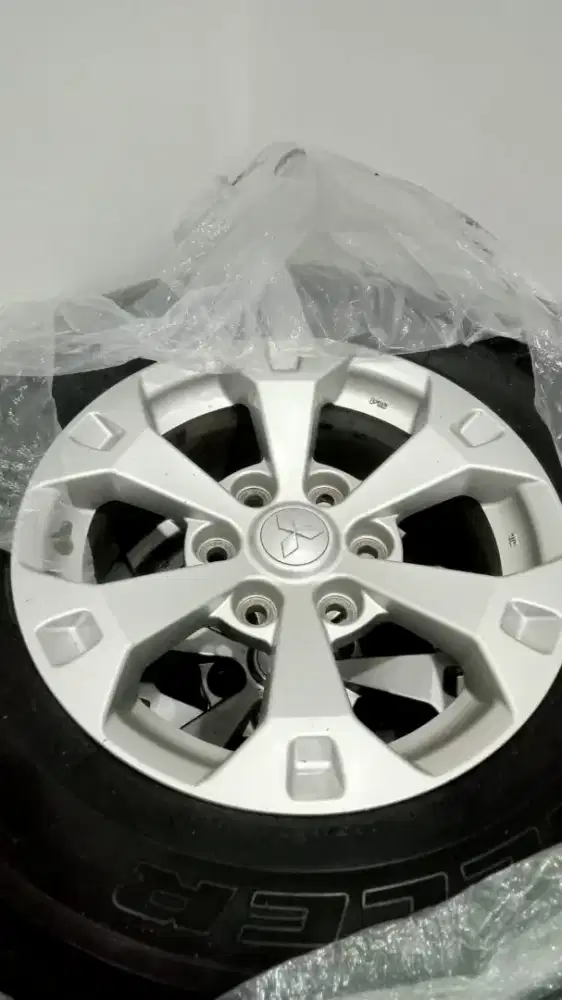 Velg Pajero Dakar 2014