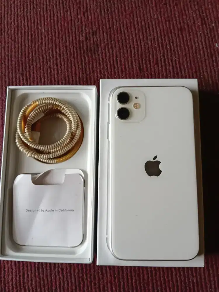 iPhone 11 64GB fullset oem ibox