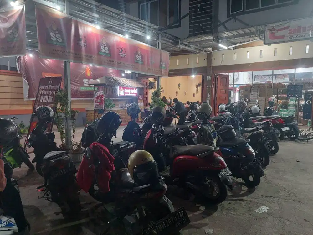 DISEWAKAN RUKO TEMPAT USAHA!