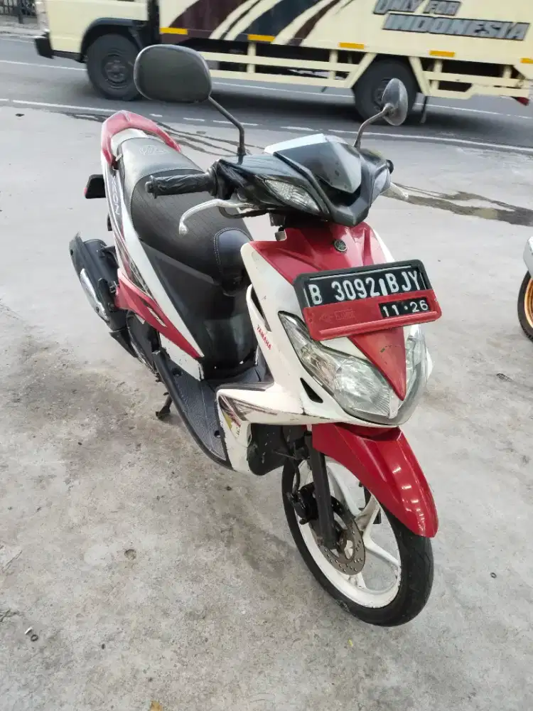 XEON 125 WARNA MERAH TAHUN 2012