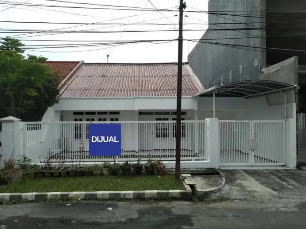 RUMAH SIAP HUNI DARMO PERMAI SELATAN BARU RENOVASI STRATEGIS SURABAYA BARAT SELANGKAH KE HR MUHAMMAD