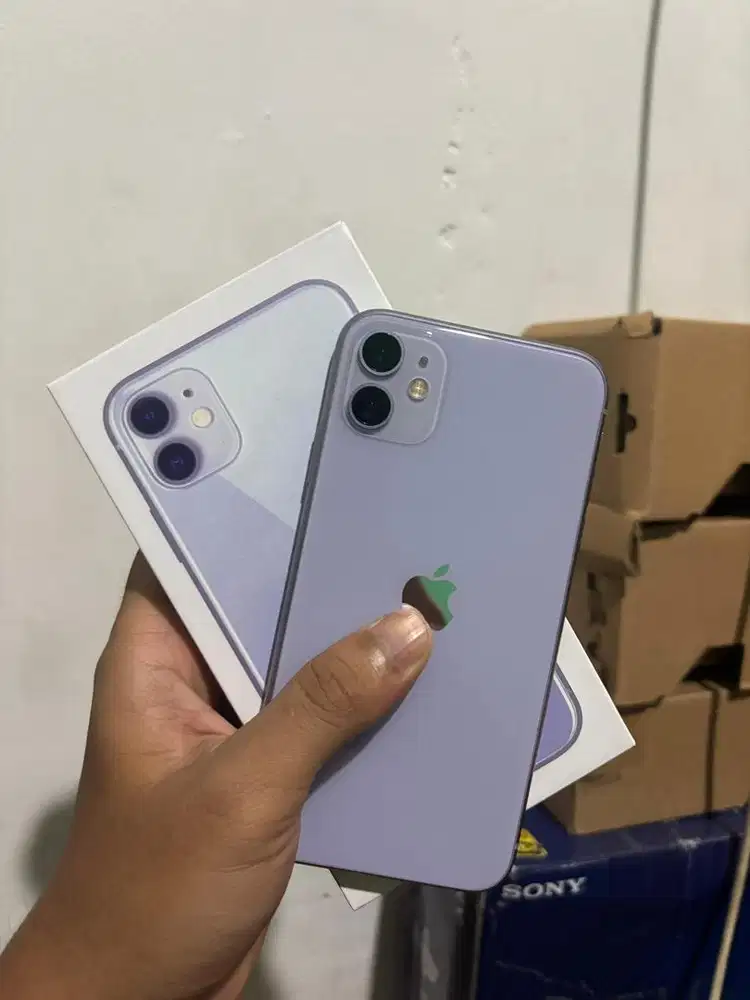 iPhone 11 128 GB Purple iBox