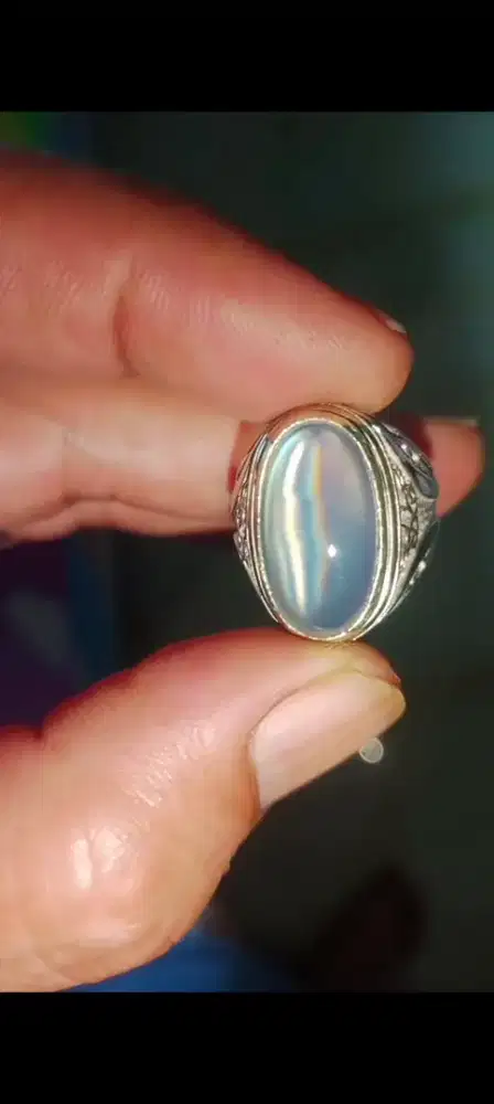 Batu Cat eye peLangi