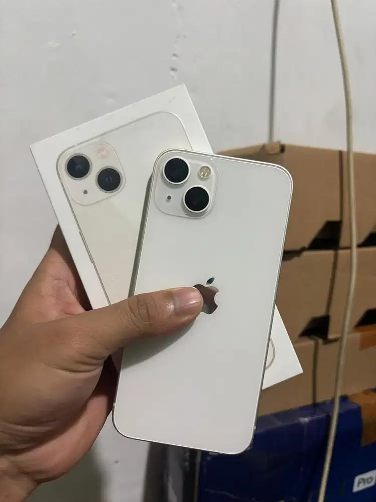 iPhone 13 128 GB Starlight iBox