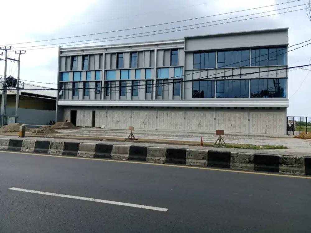 Tanah Strategis Jalan Pantura Mundu - MURAH