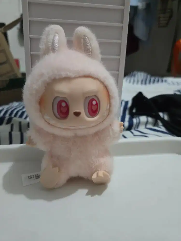 Boneka Labubu Popmart