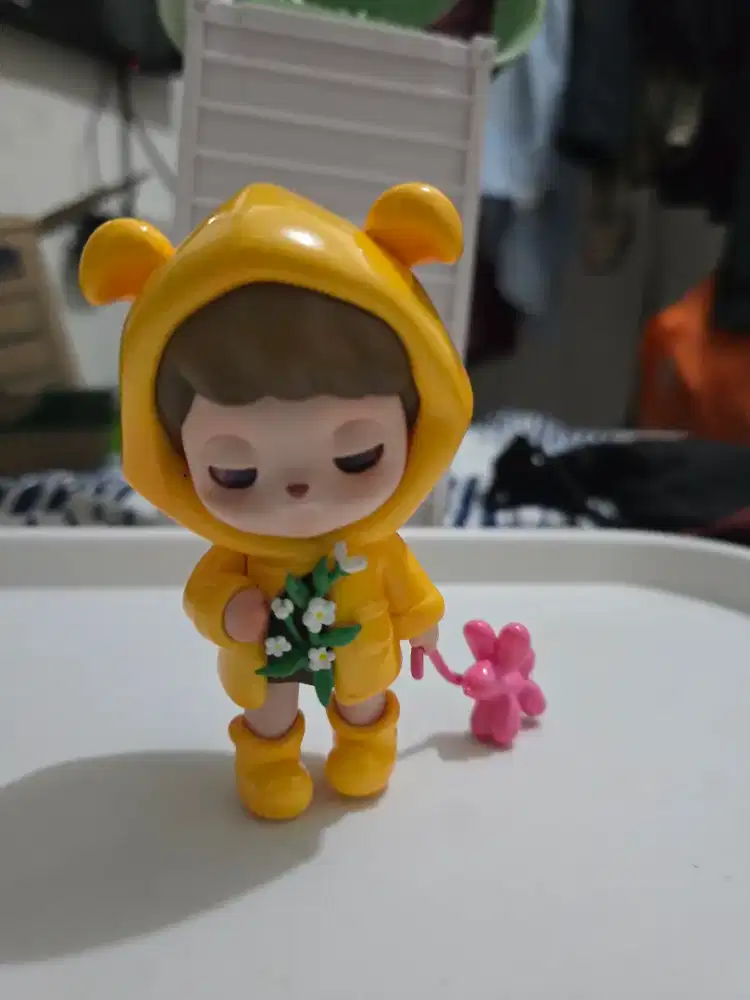 Blindbox Popmart Kuning