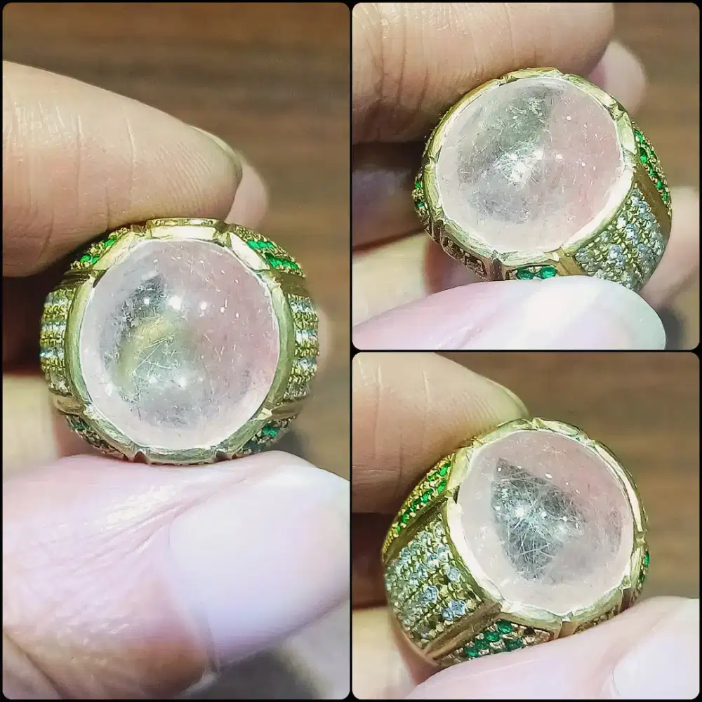 Kecubung Rambut Cendana Merah Kalimantan