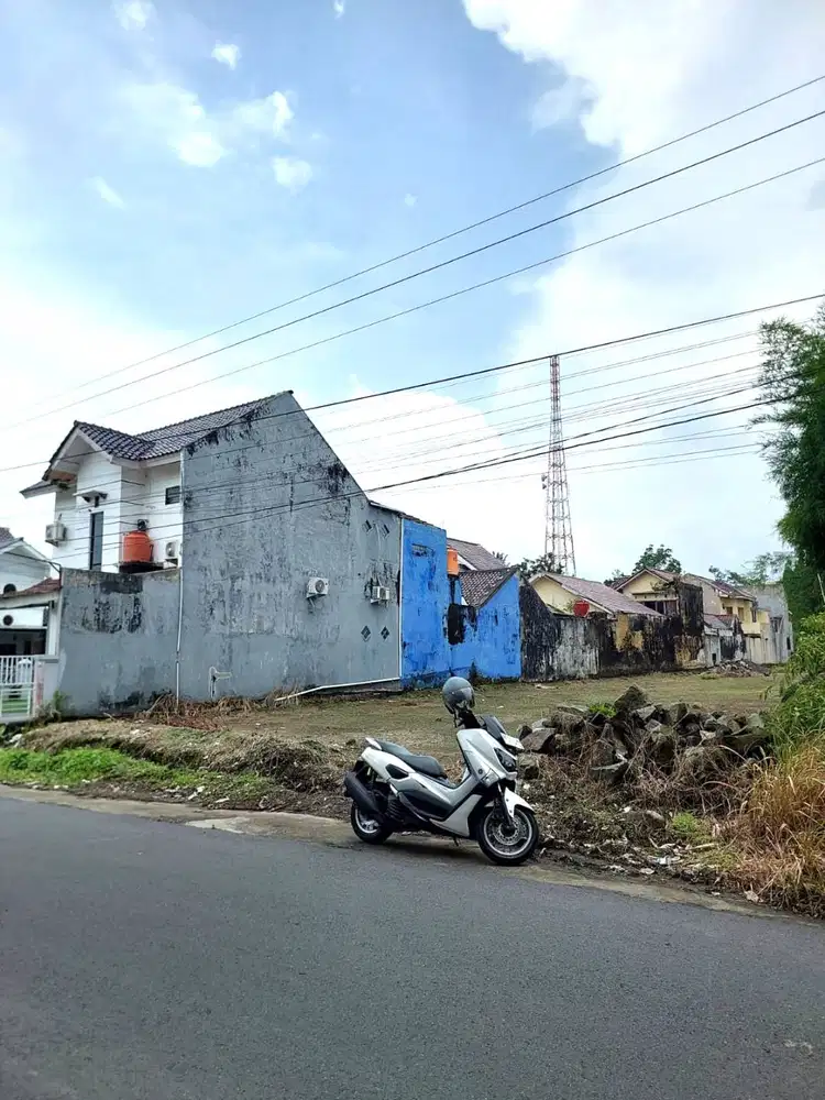 Tanah Pekarangan Strategis Hanya 150 meter dari Jalan Gito Gati