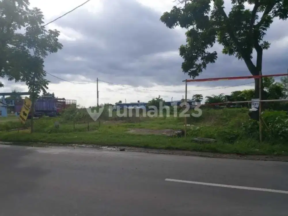 Dijual Tanah Zona Kuning Lokasi Mojolaban Sukoharjo Luas 1790m2