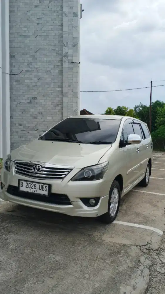 Innova 2.0 tipe G bensin tahun 2012