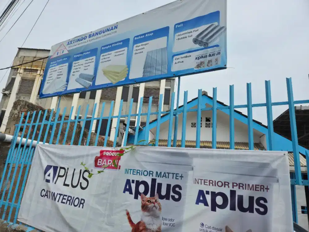 Di butuhkan 1 supir dan 2 knek