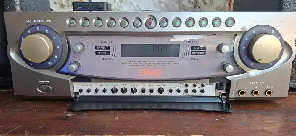 Amplifier bmb dar800