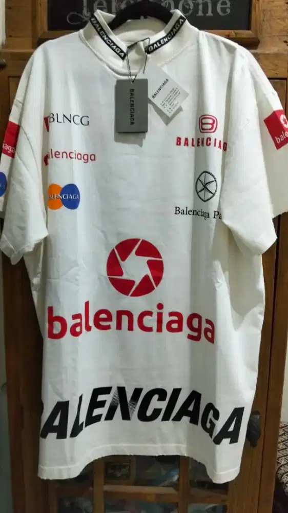 Balenciaga T Shirt