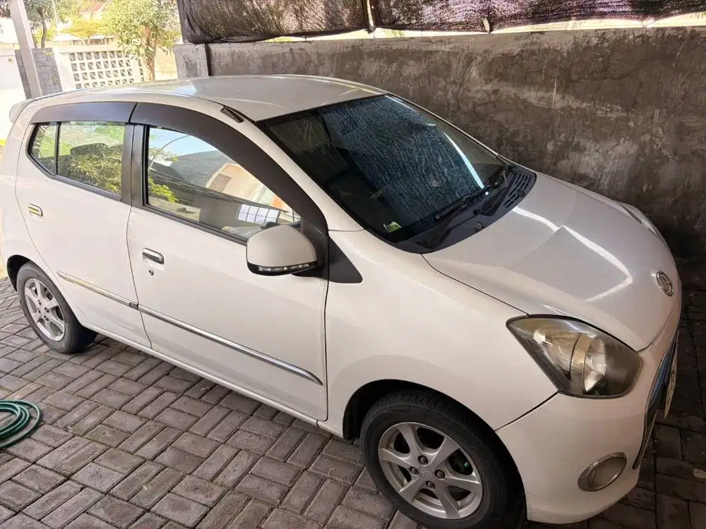 Ayla 2014 istimewa super irit cocok untuk mudik