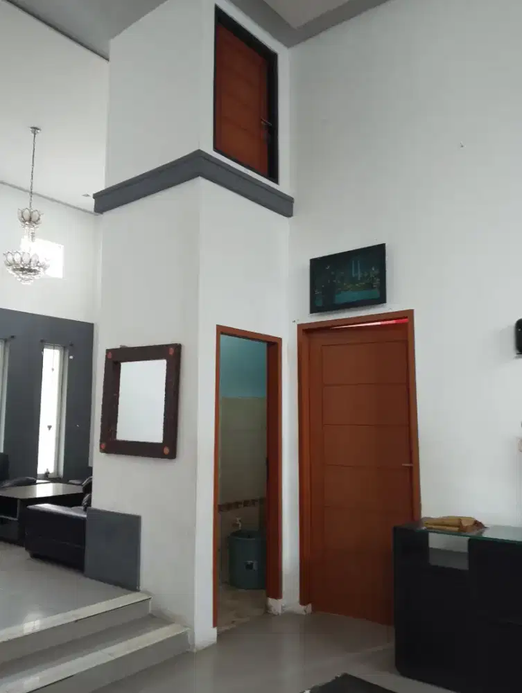 Rumah kontrakan per tahun