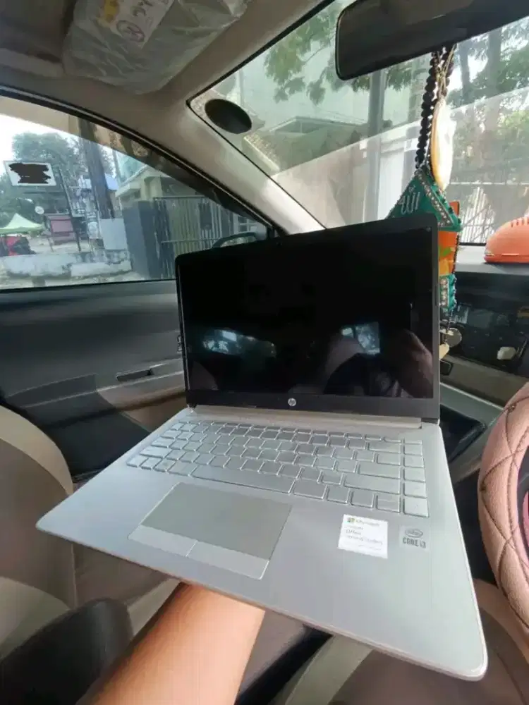 HP14s (laptop pribadi)
