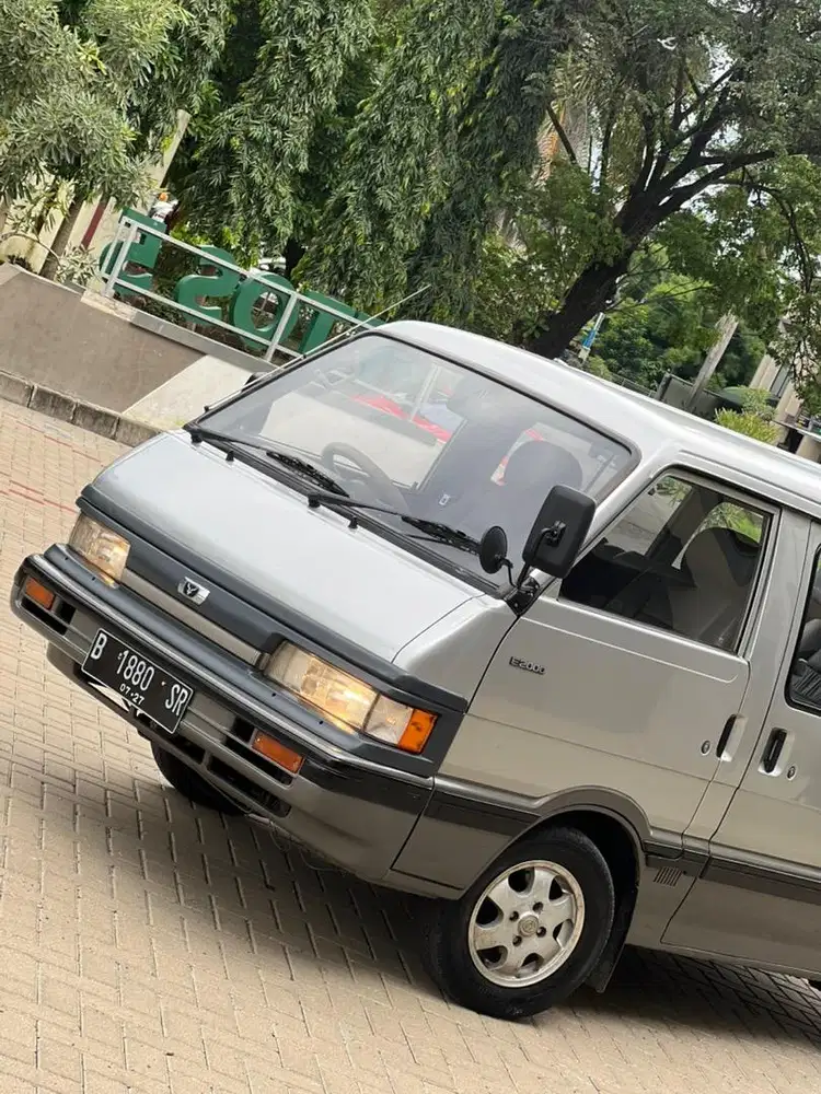 Mazda E2000 1997 Manual Lowkm