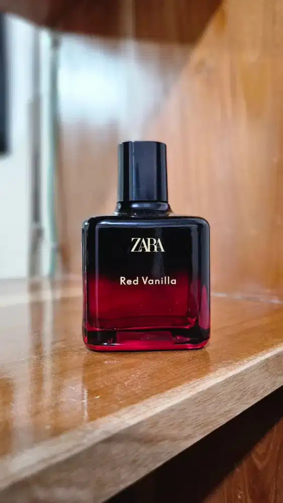 Zara Red Vanila
