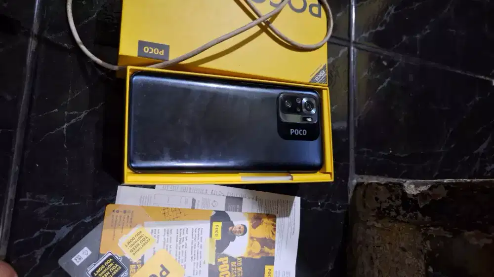 Poco M5S kondisi lecet pemakaian