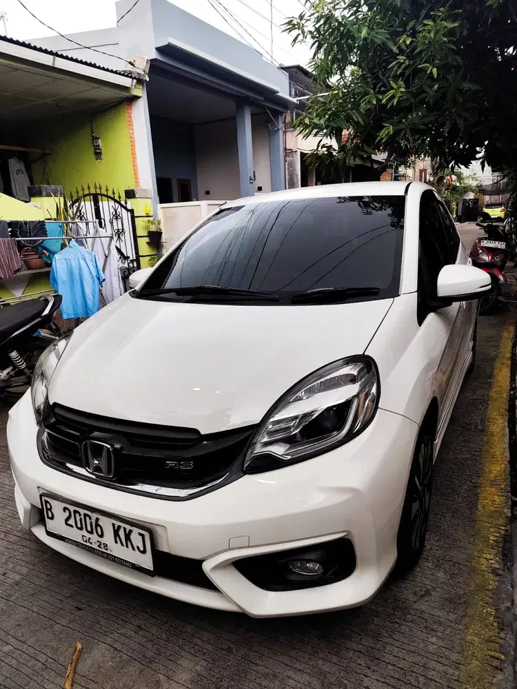 Murraaah Honda Brio Rs matic 2018 cakep !!