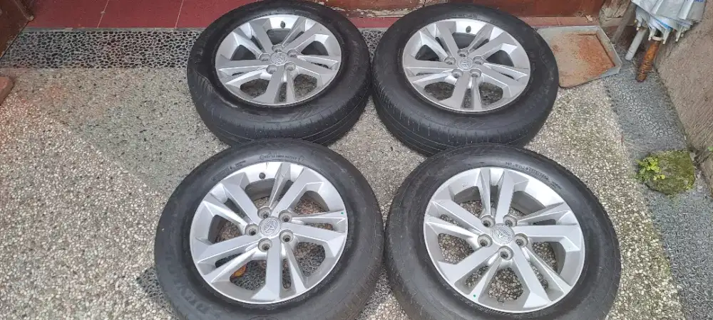 Velg New Avanza R15