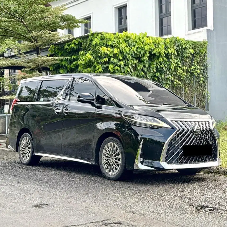 (CASH) Lexus LM350 VIP Executive Lounge 2020