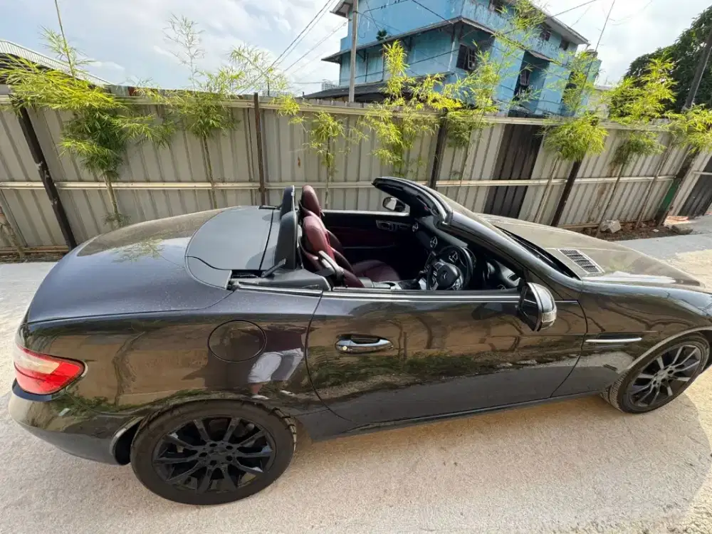 Mercedes SLK250/mobil khusus batam