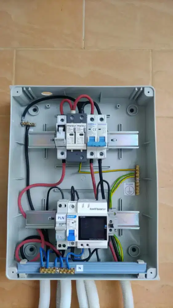 teknisi panggilan 24 jam