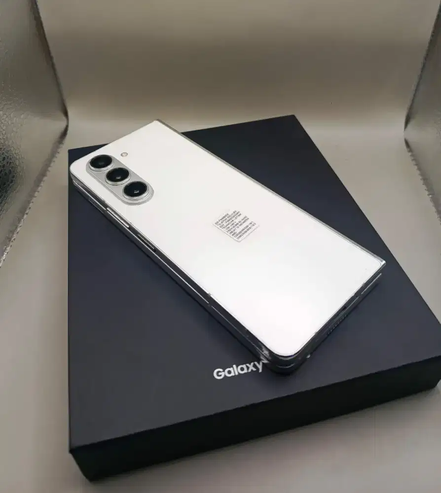 SAMSUNG Z FOLD 5 5G RAM 12/512GB ORIGINAL SEIN NORMAL FULLSHET