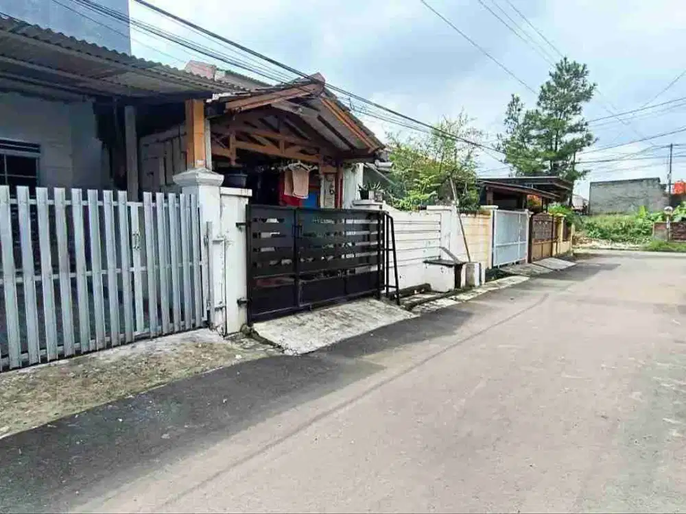 Disewakan Rumah Di Perumahan Permata Pamulang, Pamulang, Tangsel