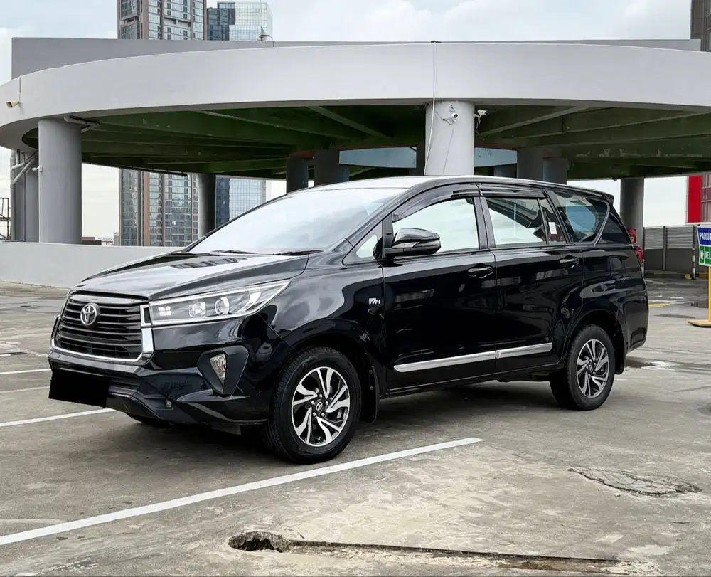 Toyota Kijang Innova 2.0 V 2021 - Matic (AT)