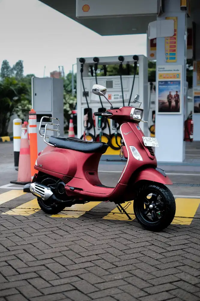 PIAGIO VESPA MATIC S 125 IGET TAHUN 2019