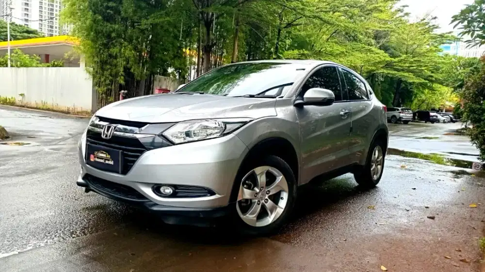 Honda HRV 1.5 E 2016 Silver Antik