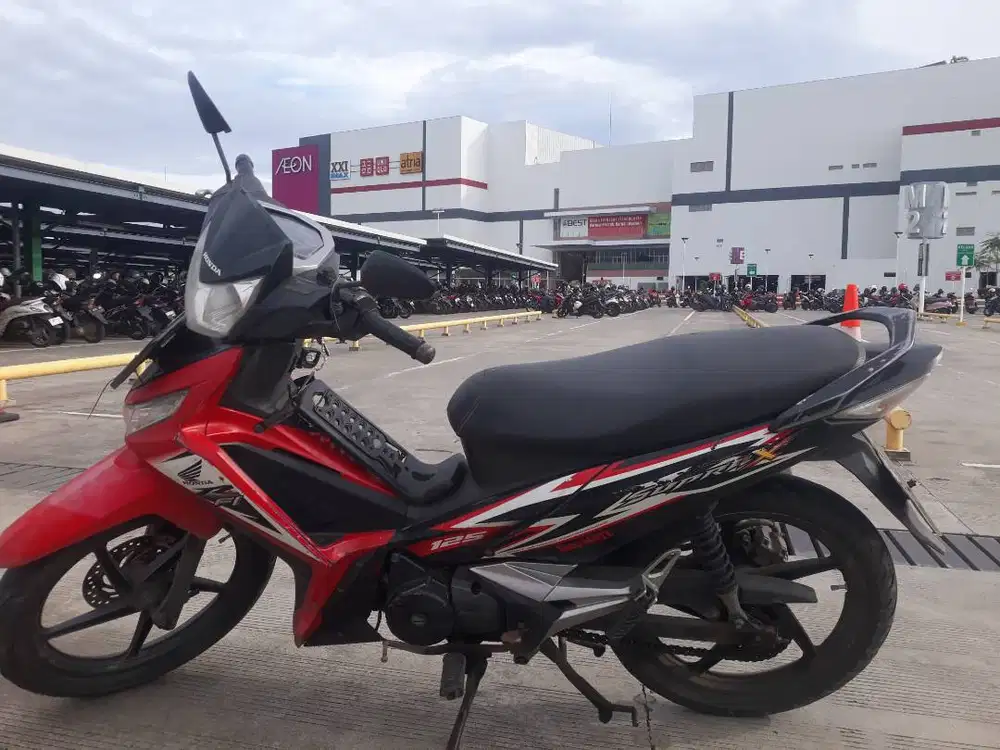 Supra X 125 fe, keadaan mati/mogok habis service besar.