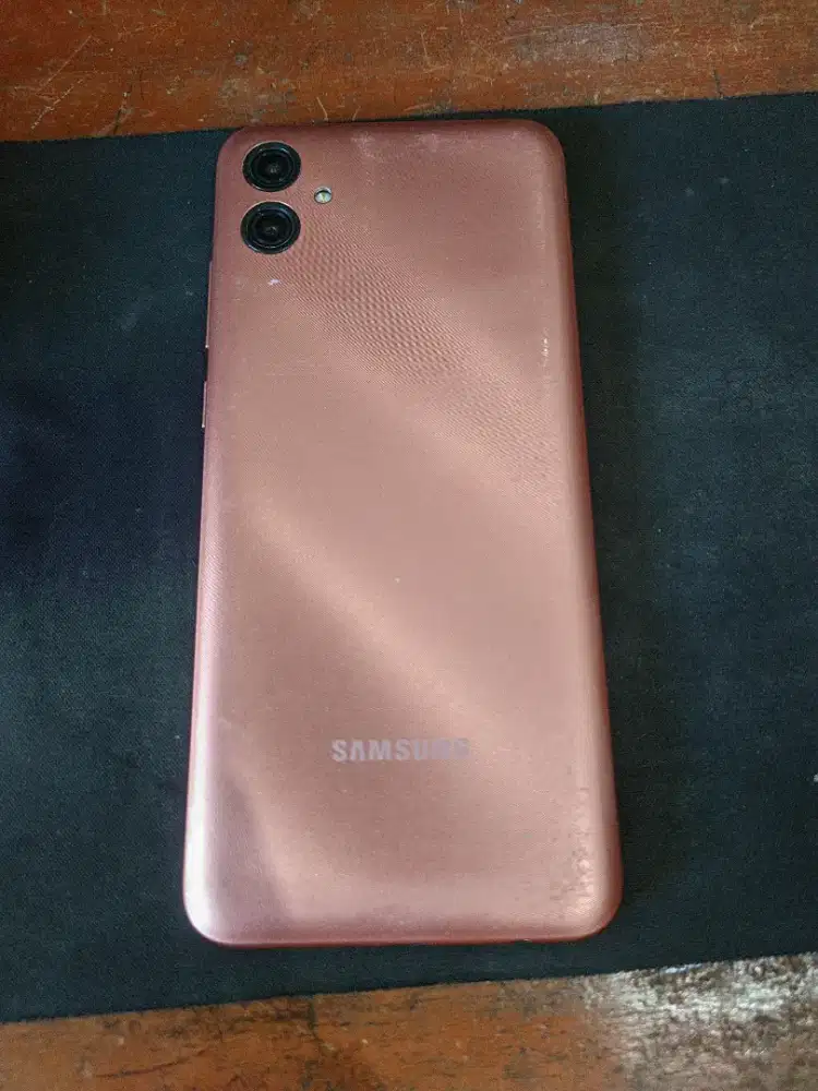 Samsung a04e sec