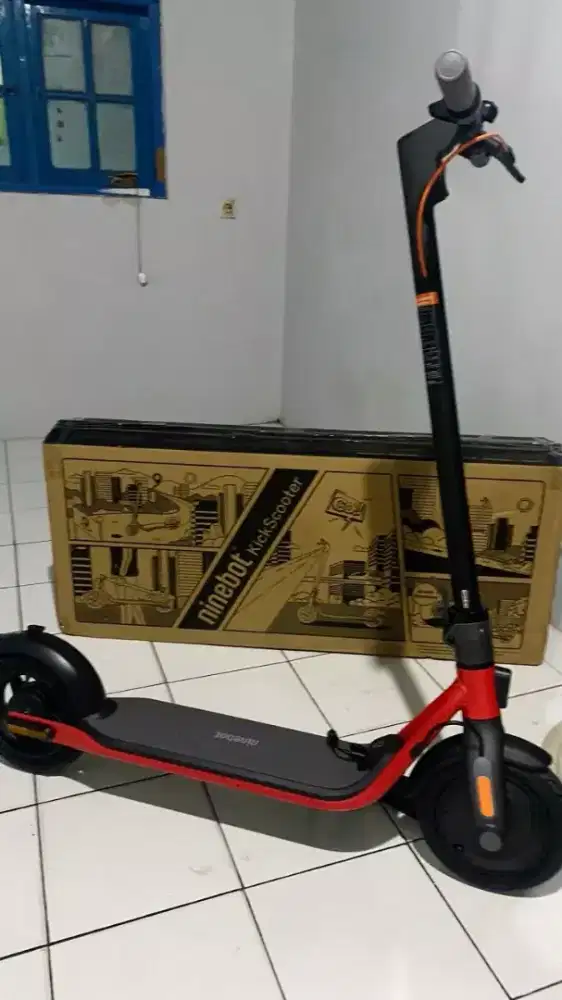 Ninebot kickscoter D23