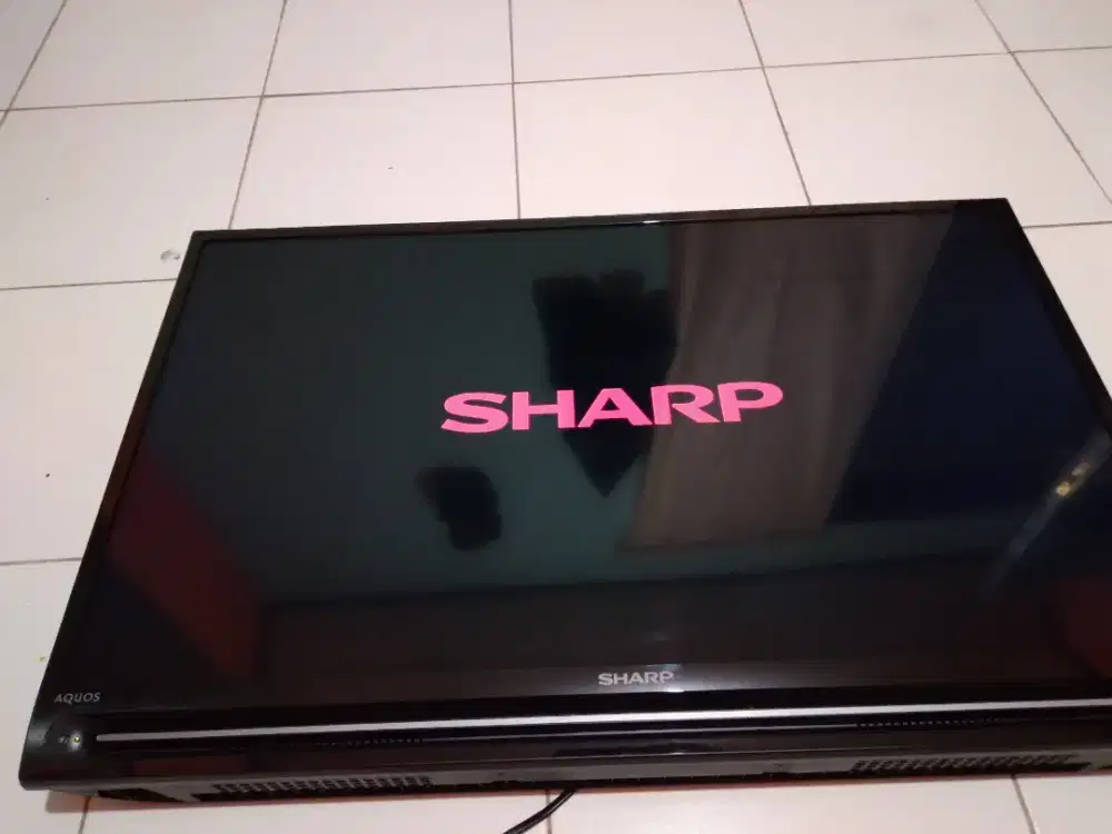 SHARP AQUOS LED TV 32 INCHI LC32SA42001i