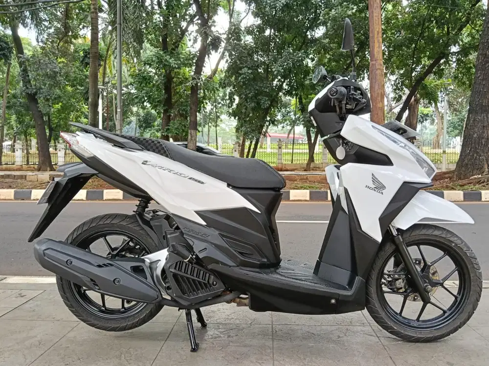 DIJUAL CASH HONDA VARIO LED OLD 150 THN 2017 PAJAK IDUP SIAP PAKAI
