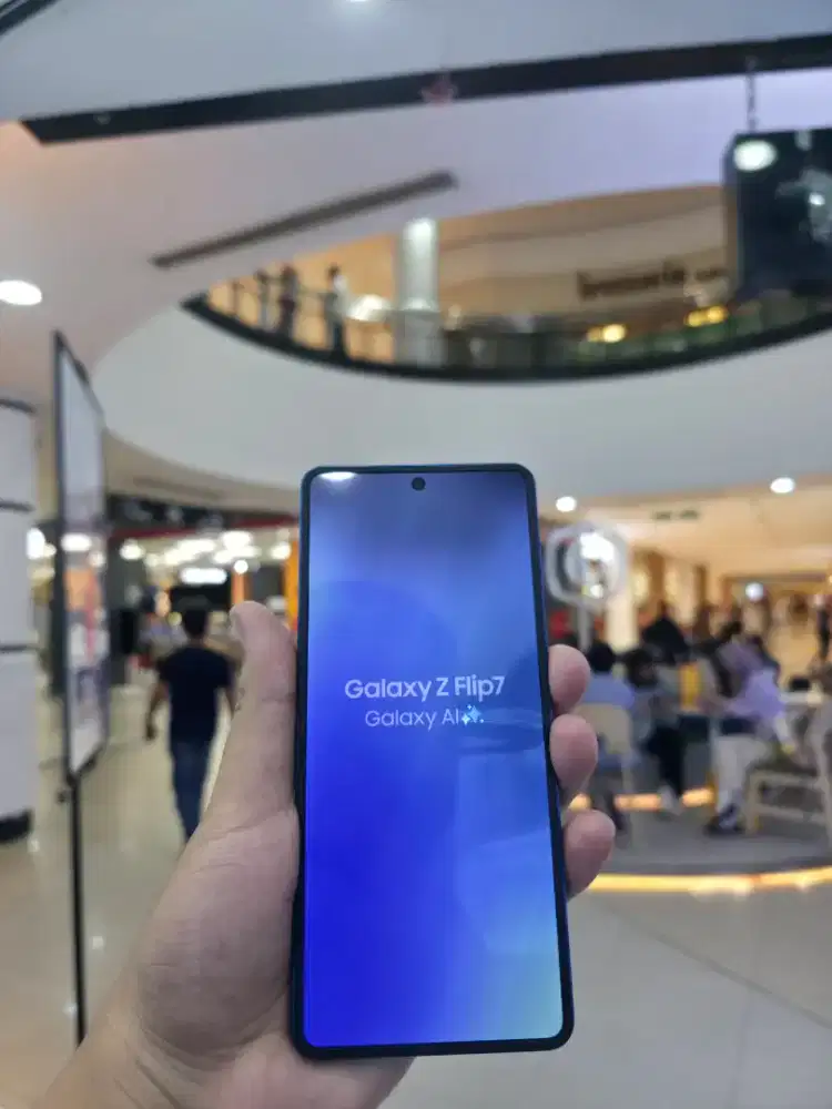 SAMSUNG GALAXY Z FLIP 7