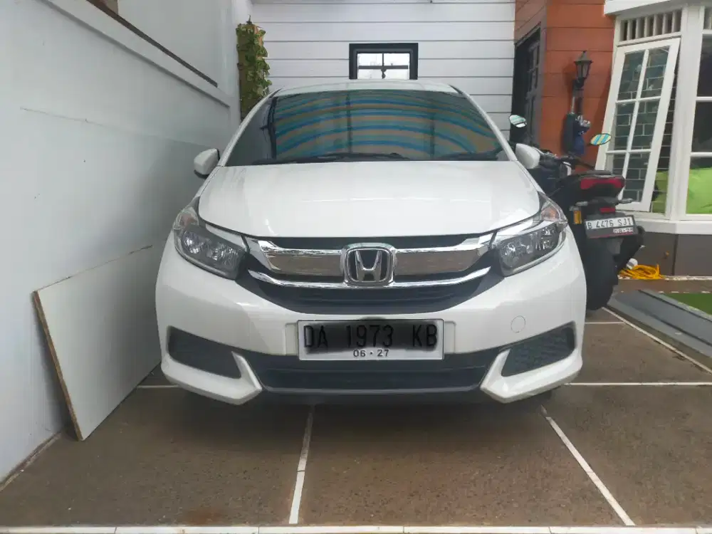 Honda Mobilio S MT 2022