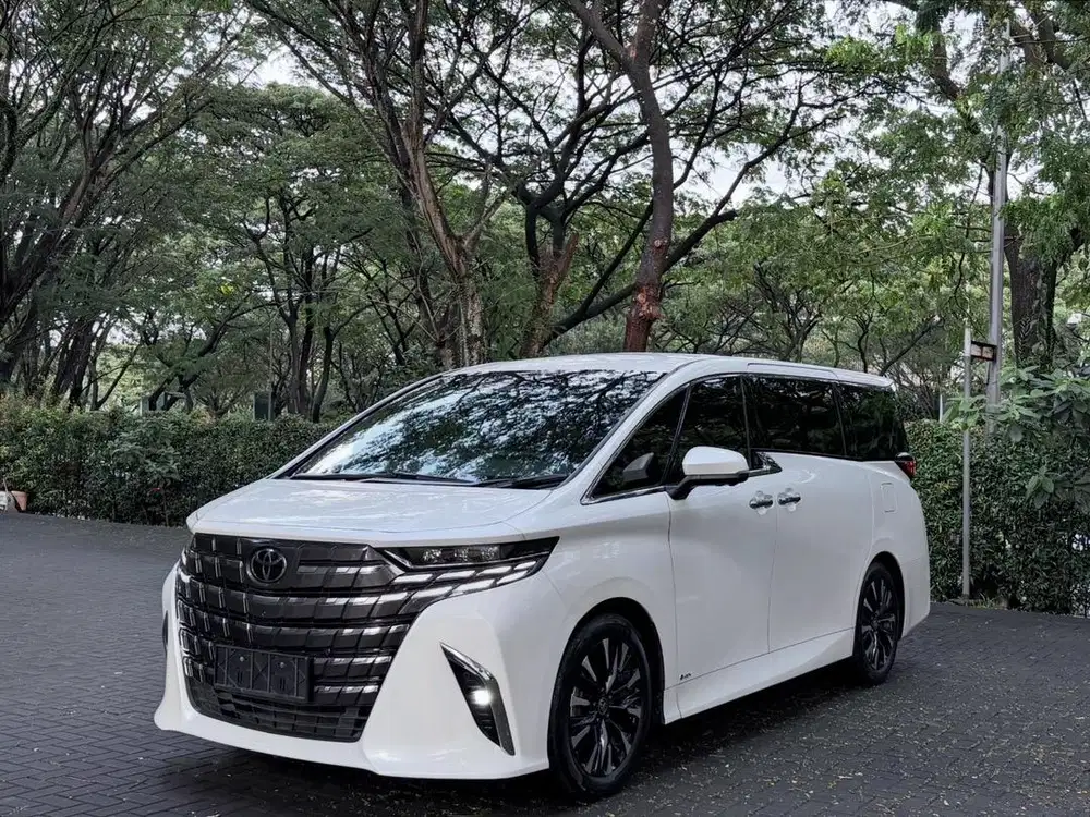 Low KM! Toyota 2.5 Alphard Hybrid EV 2023 LM350 Vellfire GLS450 X7