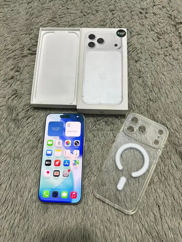iPhone 17 Pro 256gb Silver iBox Garansi ON Febuary 2027