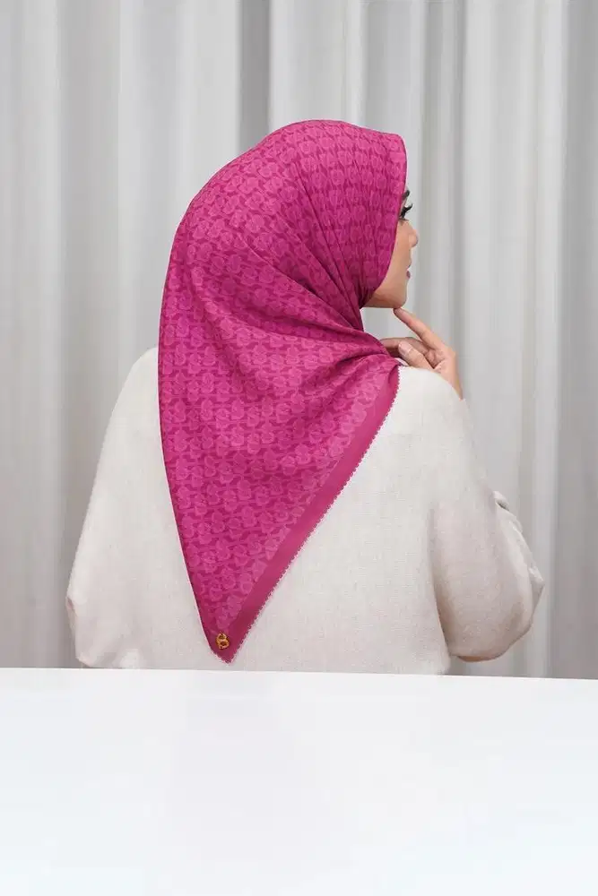 Buttonscarves - Wicker Voile Square (Cherries Jubile)