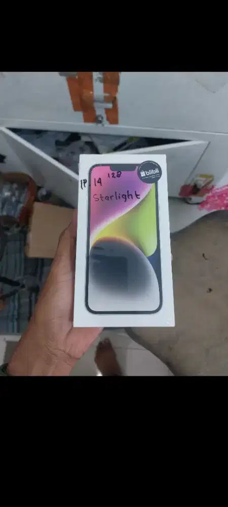 iPhone 14 starlight putih white blue biru BNIB garansi resmi tAm ibox