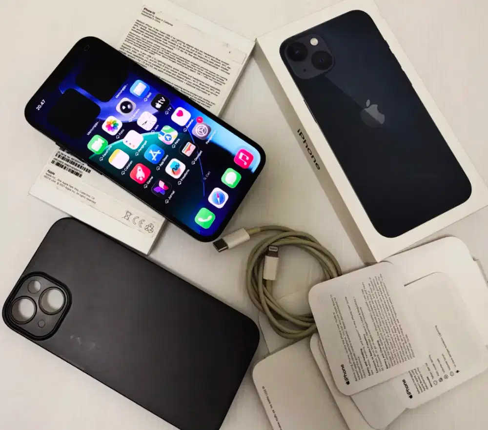iPhone 13 128GB iBox