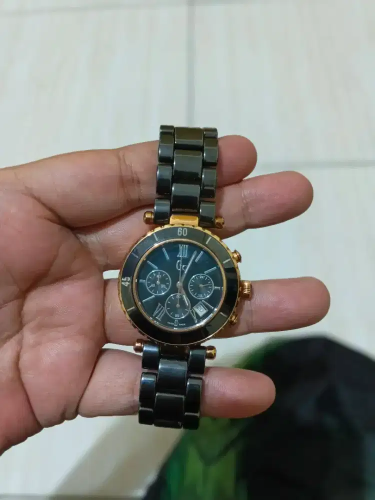 Jam tangan gc wanita