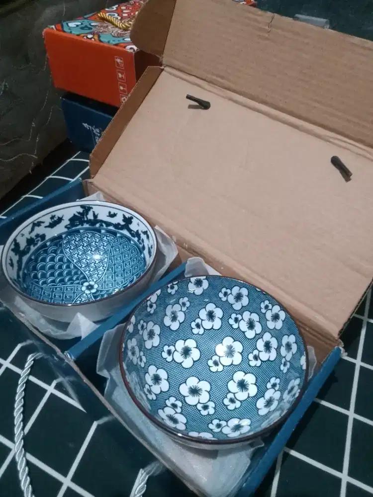 Hamper Mangkok Motif