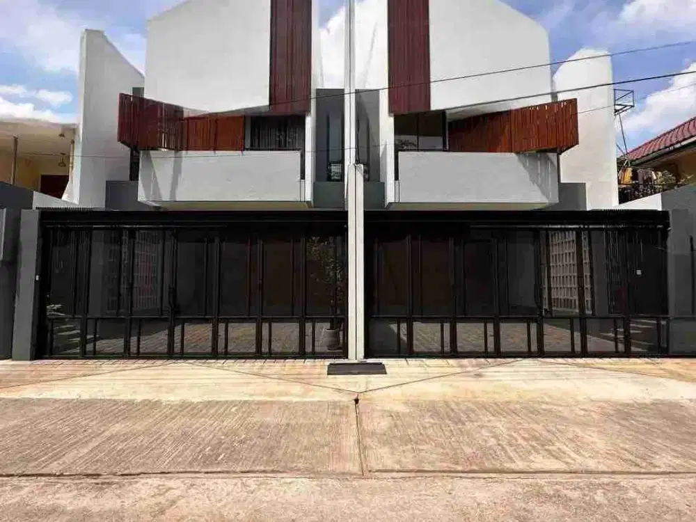 Jual Rumah Baru SIAP HUNI Dkt Pintu Tol Becak Kayu & Pondok Gede Duren Sawit Jakarta Timur