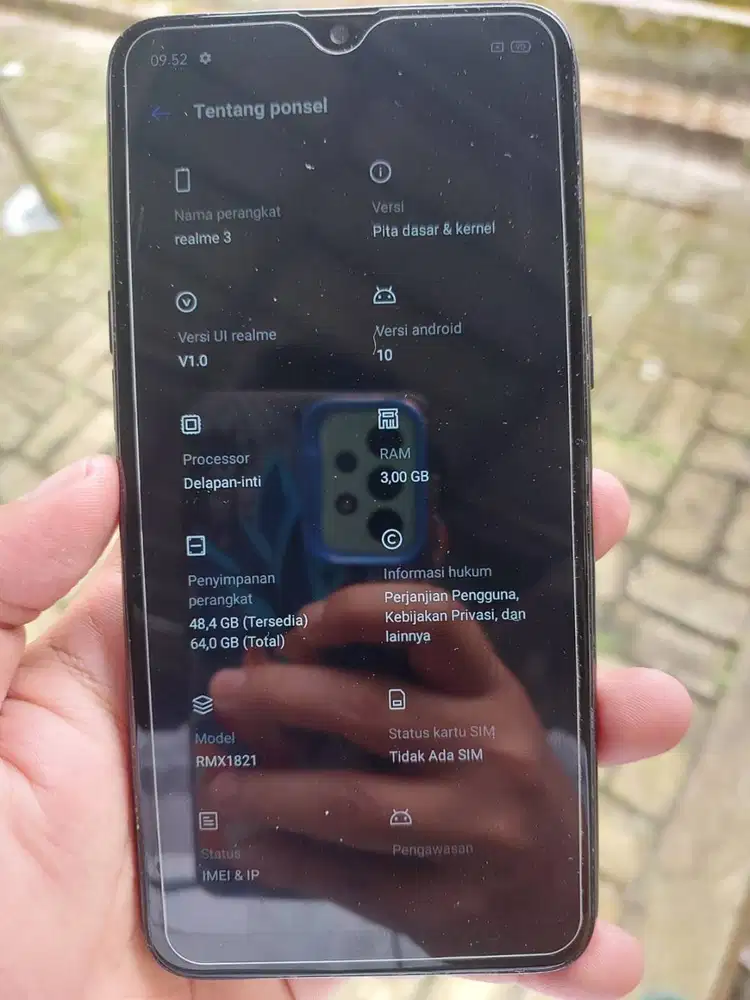 HP Realme 3 Ram 3/64 GB Masih Ori berataan termasuk LCD (Nego)